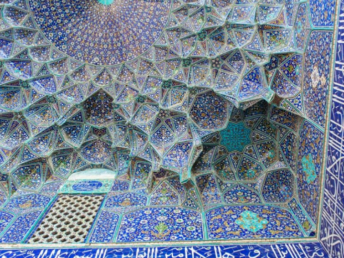 مسجد شیخ لطف الله;  سفری به دنیای هنر و معماری ایران