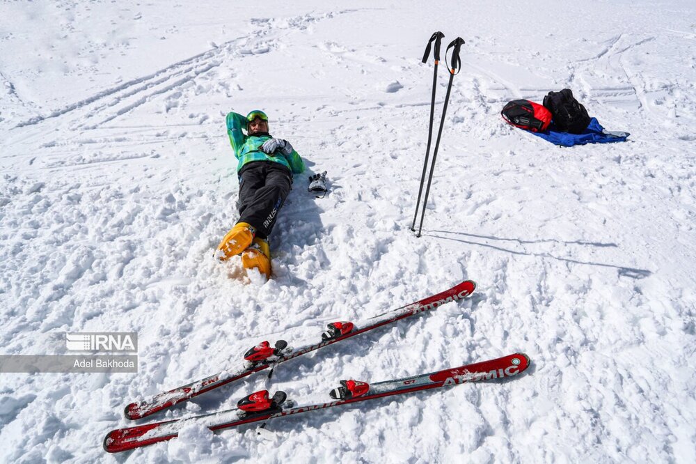 تصاویر زیبا و زمستانی از پیست اسکی تاریکدره