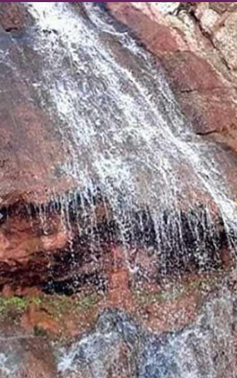آبشار دال آو چگانی در لرستان دیدنی است