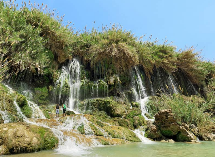 حتما از آبشار فدامی داراب دیدن کنید