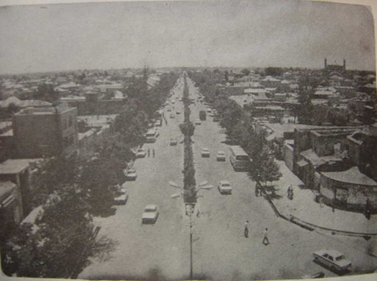 مقایسه خیابان سپه قزوین و انزلی
