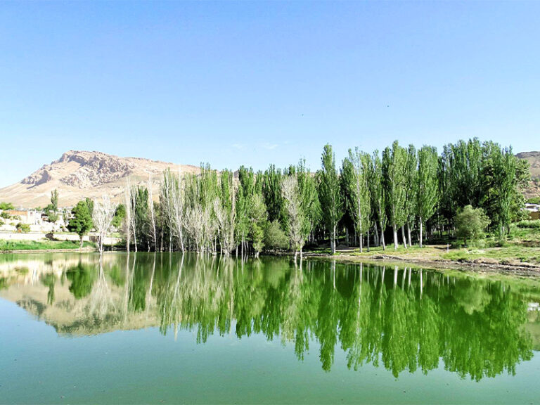 بازدید از برترین جاذبه های سمیرم در اصفهان