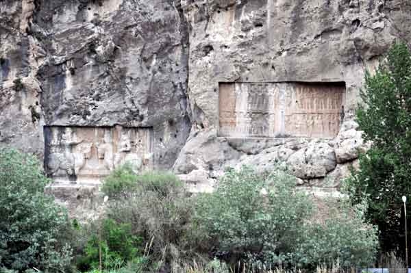 چوگان تنگ؛  یک جاذبه تاریخی و جالب در کازرون