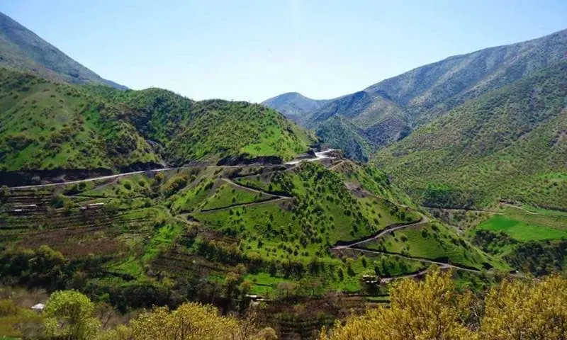 بازدید از جاده و روستای هجیج کردستان