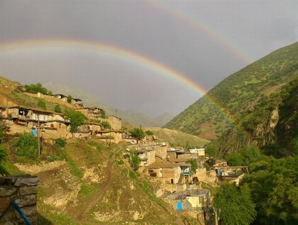 روستای سفید برگ;  روستایی دیدنی در کرمانشاه