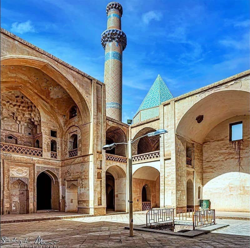 مسجد باورنکردنی نطنز
