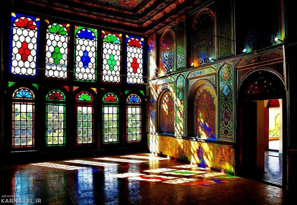 حتما از خانه قوام شیراز دیدن کنید