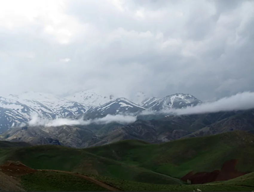 بازدید از کوه چهل چشمه کردستان