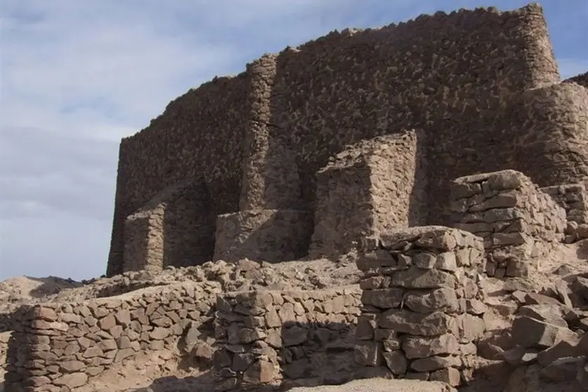 قلعه تاریخی شاهدژ در نبندان