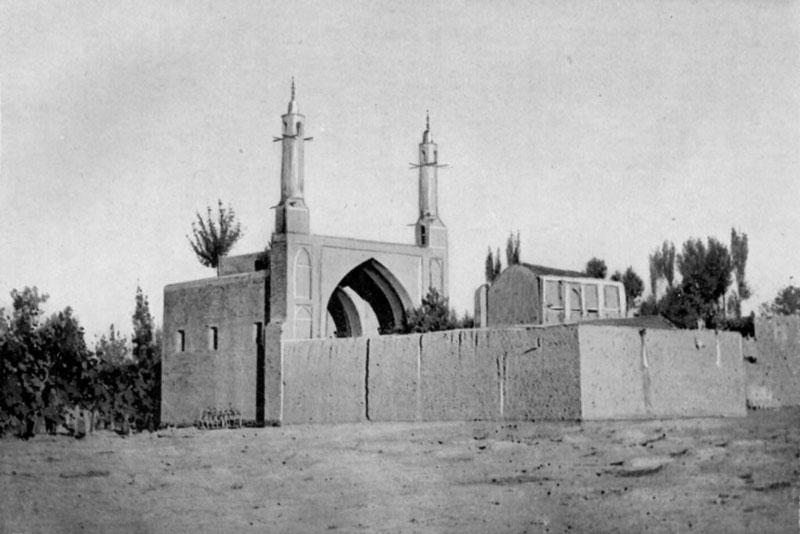 معمار مناره اصفهان کیست؟
