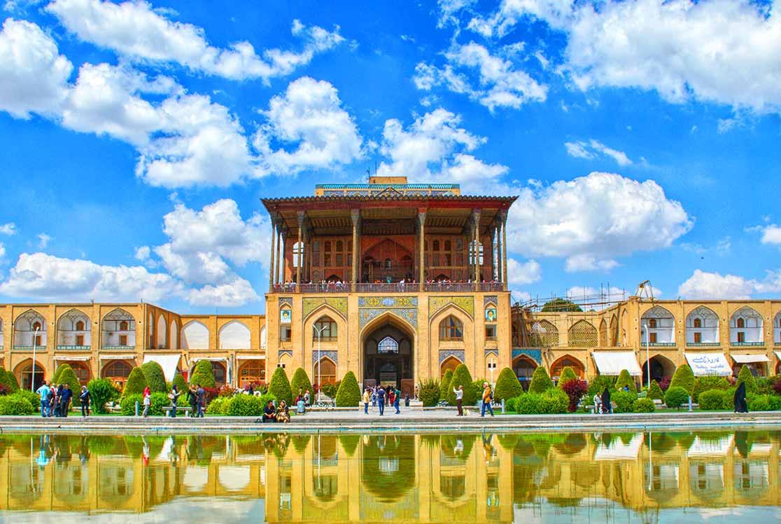 کاخ آلای کاپو؛  جاذبه ای بی نظیر در اصفهان